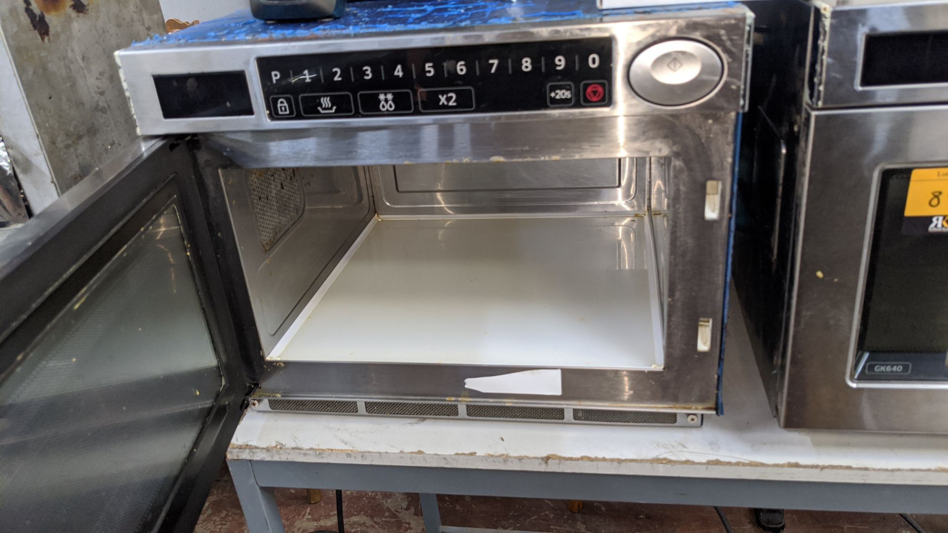 Buffalo stainless steel commercial microwave model GK641 - Image 4 of 4