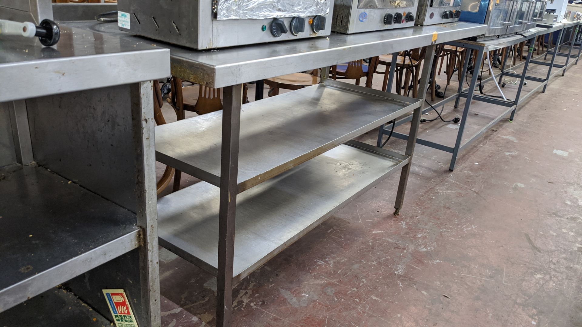 Stainless steel table with shelves across approx. two thirds of the base. Table top measures approx - Image 2 of 3