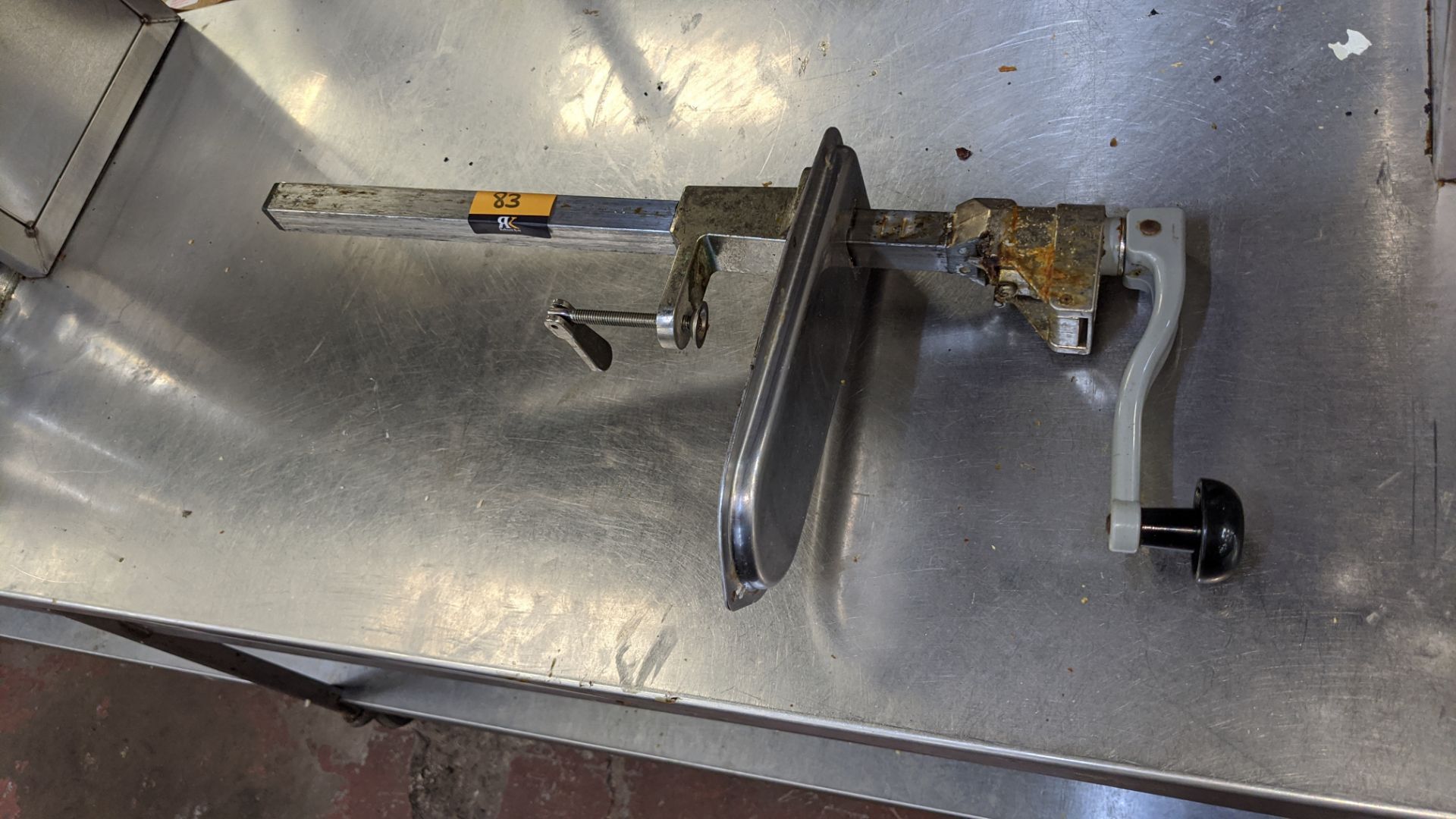 Bench mountable commercial can opener - Image 2 of 3