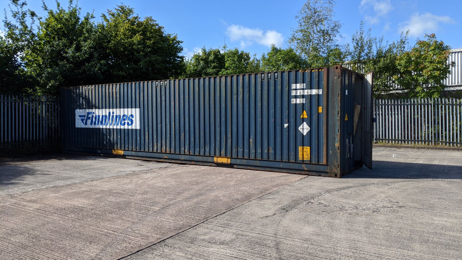 40ft steel shipping container (9'6" high) and contents of furniture, to be sold as one lot. - Image 29 of 33