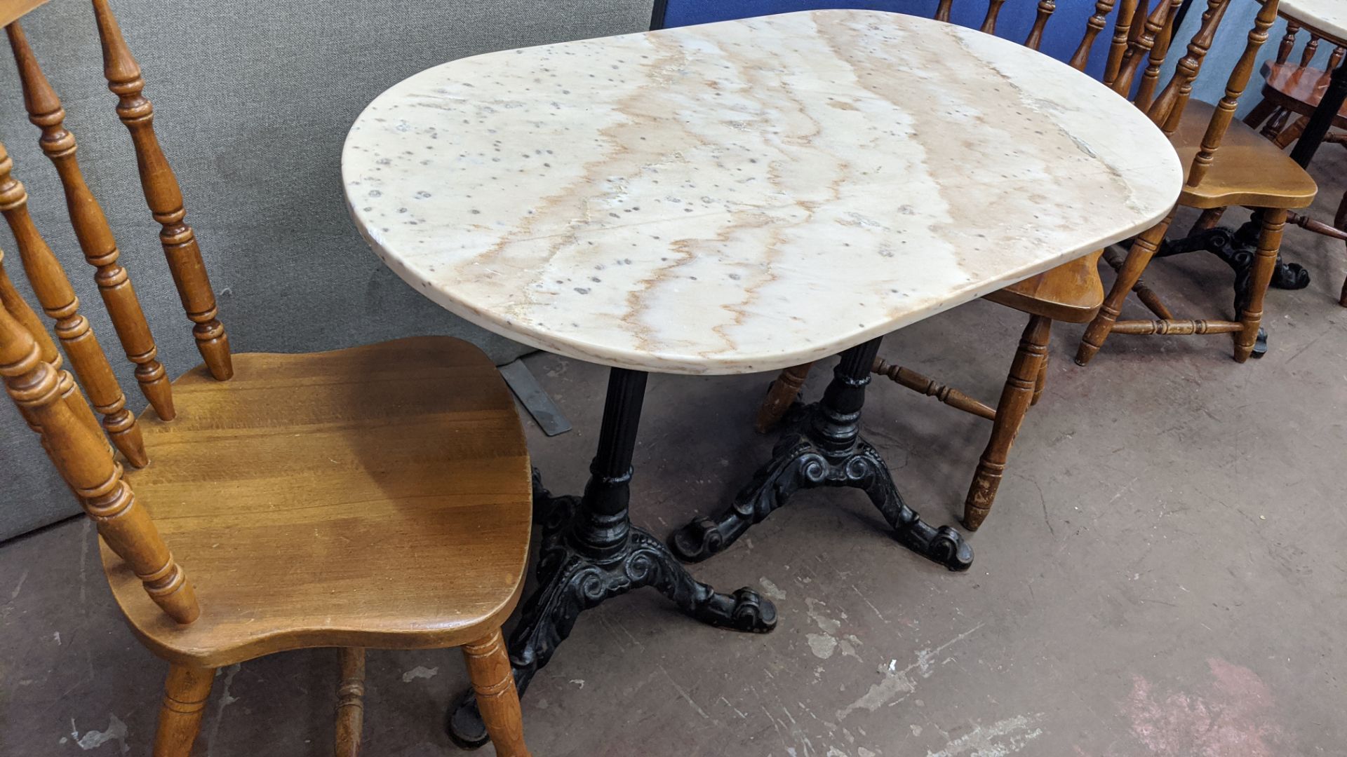 4 off oval dining/café tables, each comprising a heavy-duty marble or equivalent top & 2 off heavy-d - Image 6 of 6