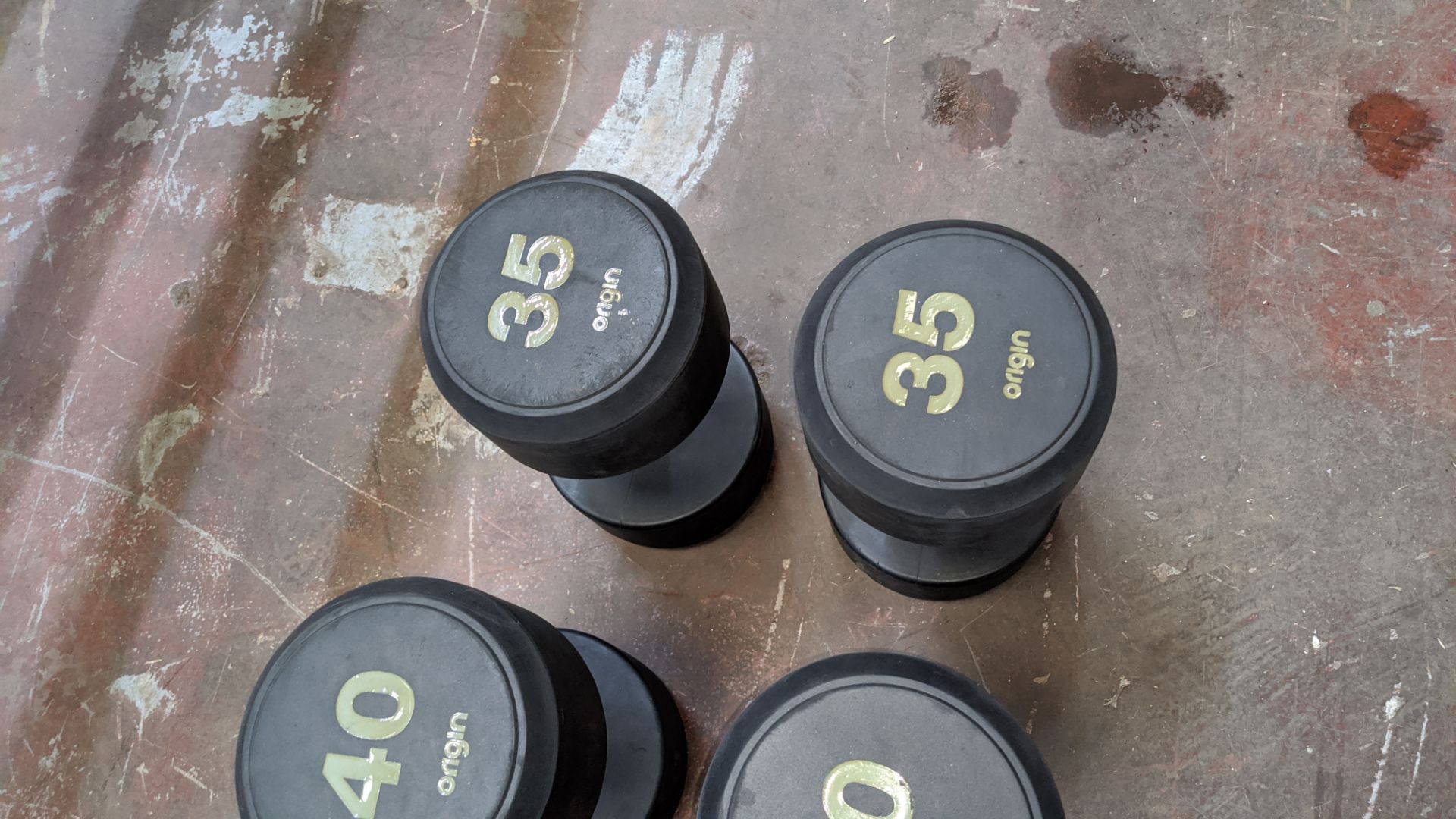 Origin RD2 rubber dumbbell set including rack. Updated lot description - Image 18 of 20