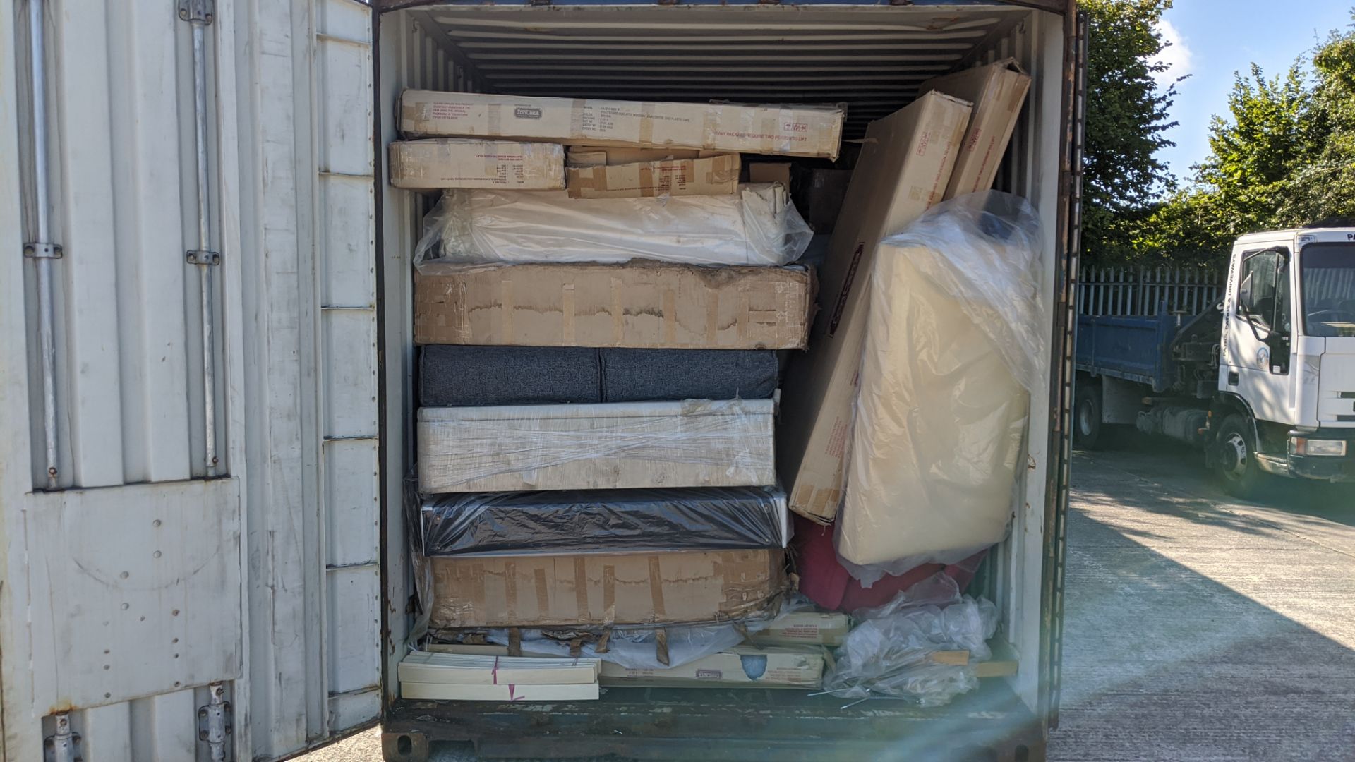 40ft steel shipping container (9'6" high) and contents of furniture, to be sold as one lot. - Image 6 of 33