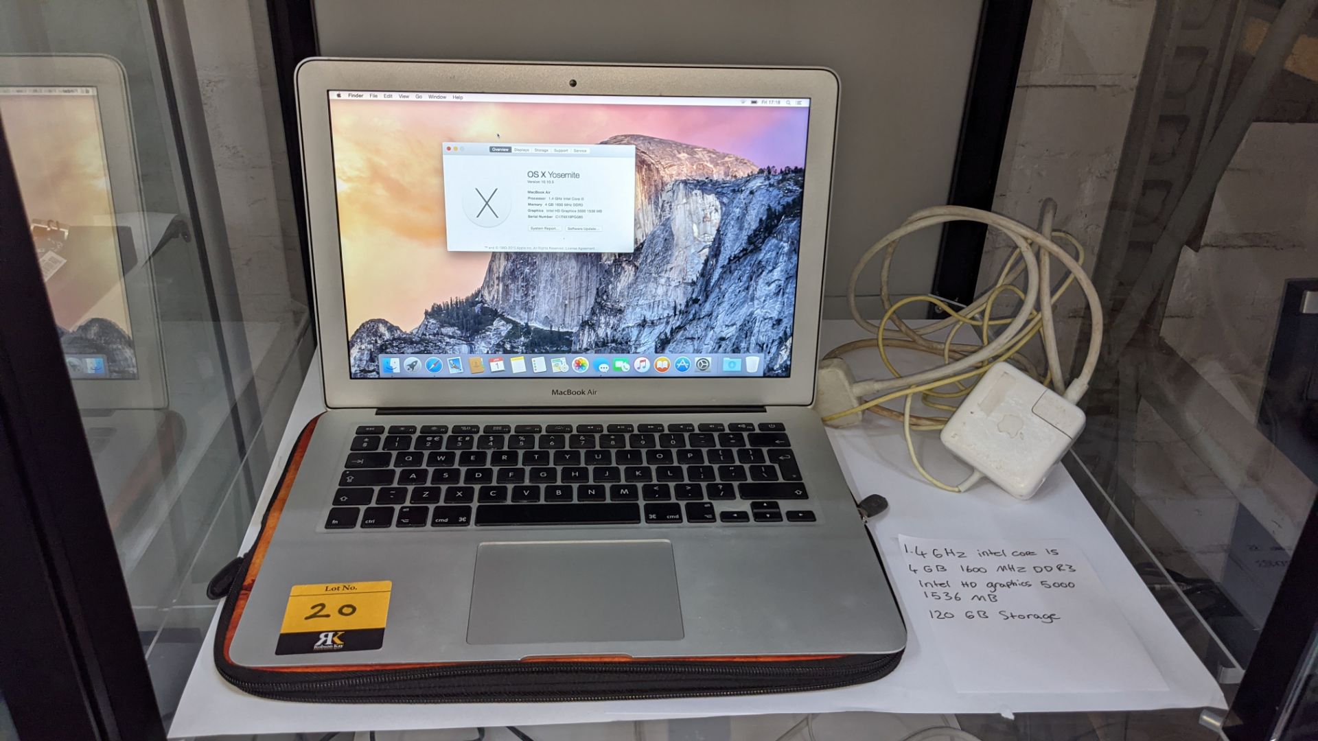 Apple MacBook Air in silver model A1466 with 1.4GHz Intel Core i5, 120Gb storage, 4Gb 1600MHz DDR3, - Image 2 of 12