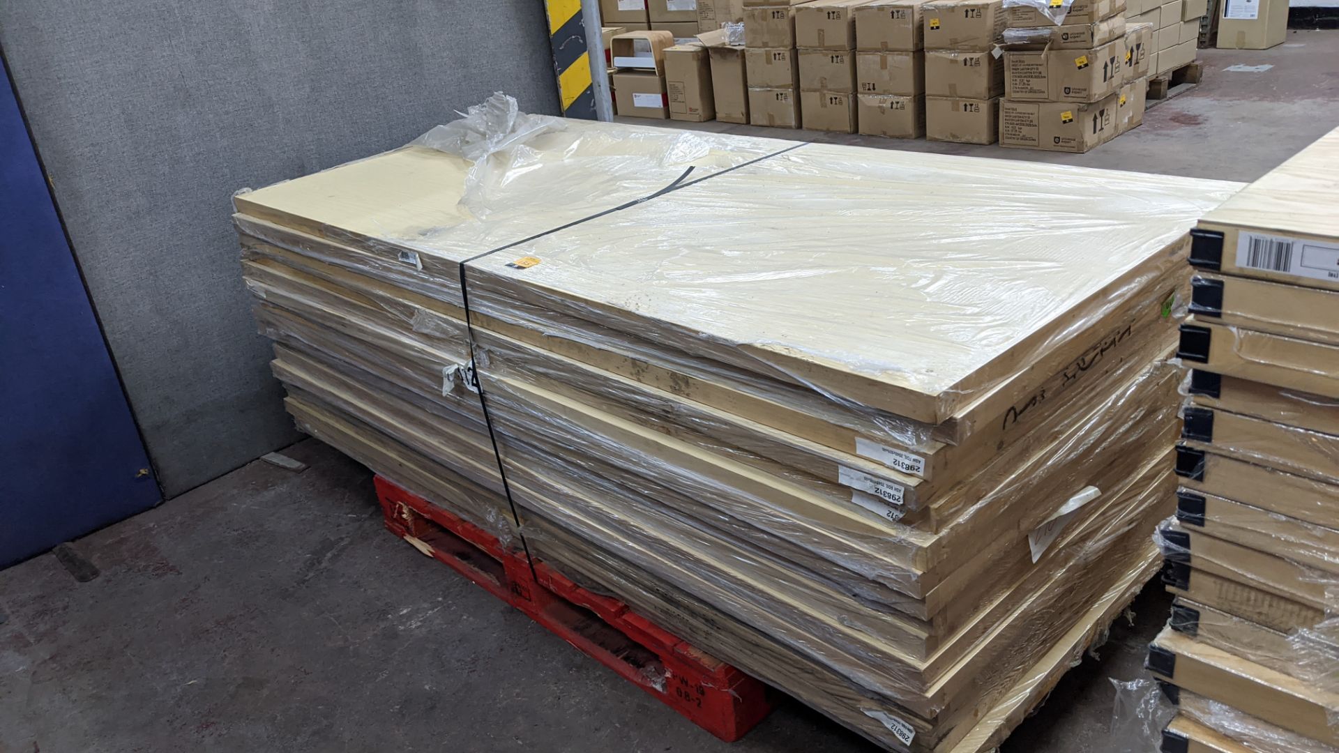 15 off ash foil doors, dimensions 2040 x 926 x 40. Product code 298312