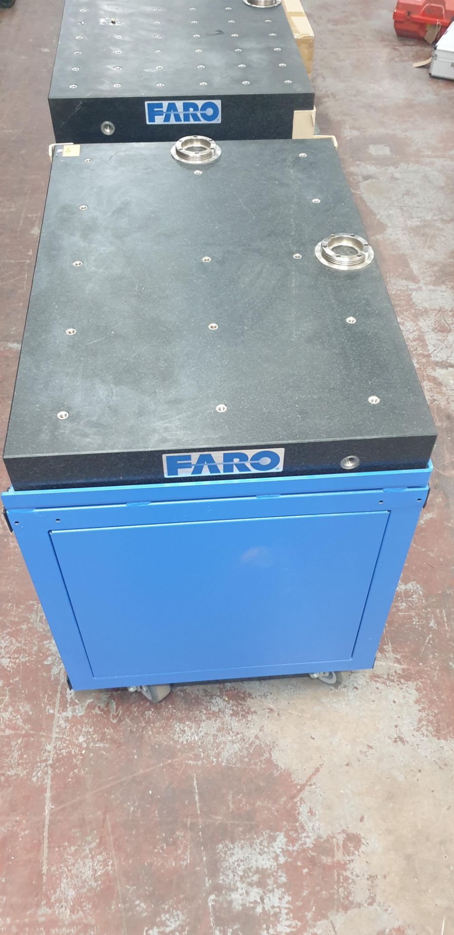 Small Faro Granite Rolling Cart - Image 4 of 7