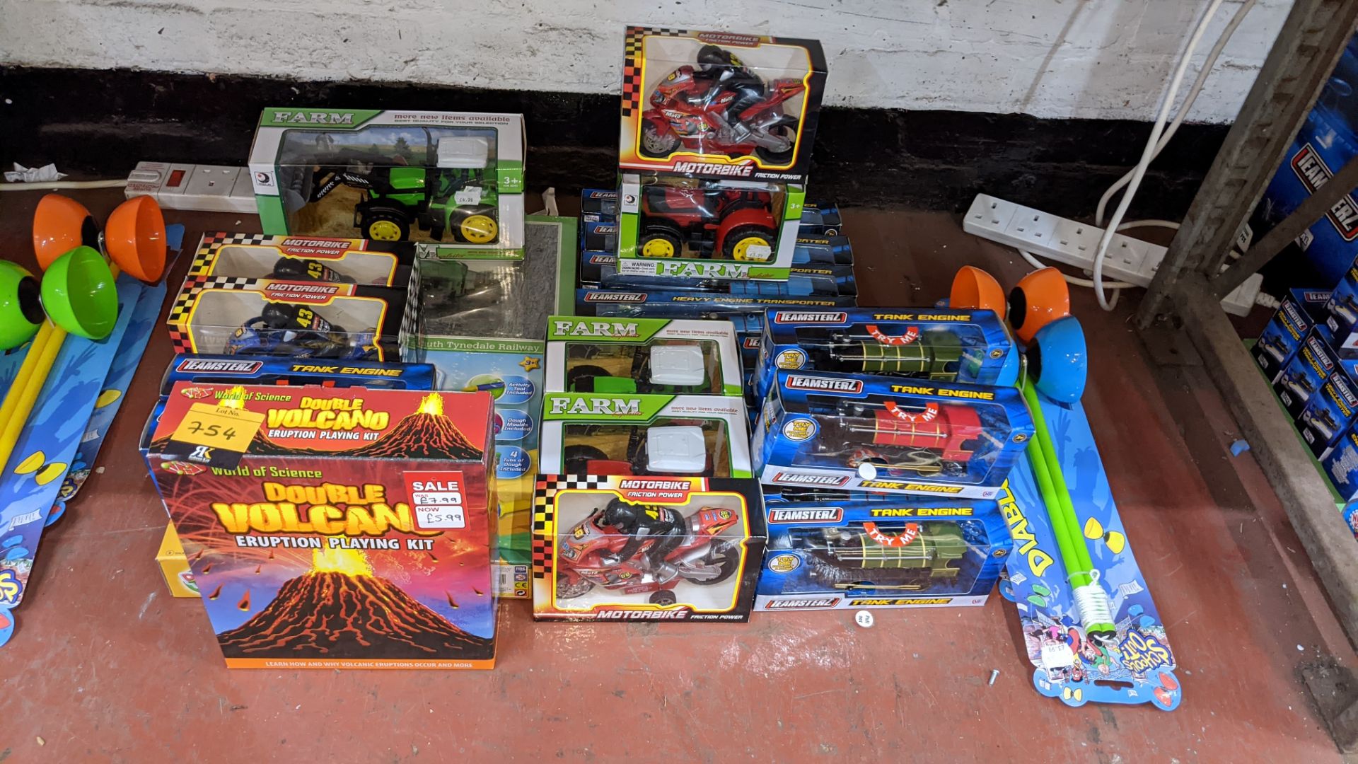 Large quantity of assorted children's toys - please note this lot consists of approx. half a bay - Image 2 of 6