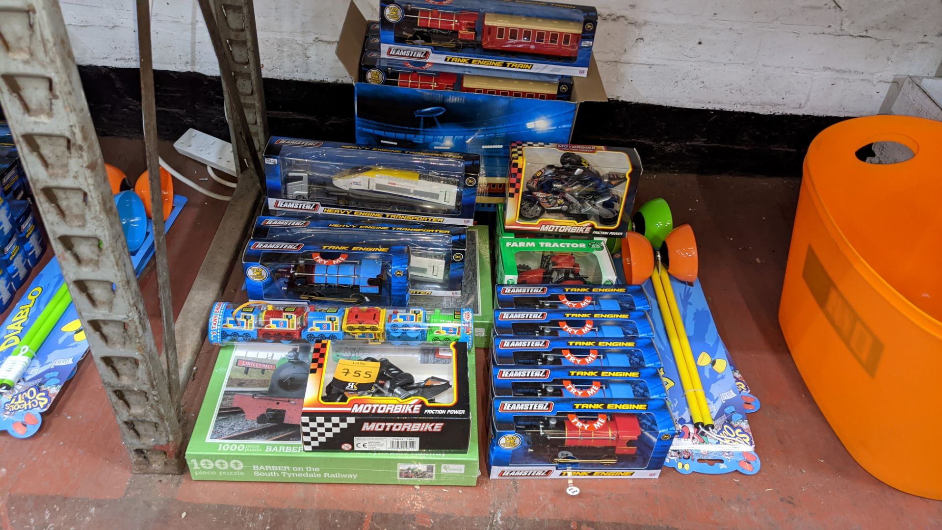 Large quantity of assorted children's toys - please note this lot consists of approx. half a bay - Image 2 of 7