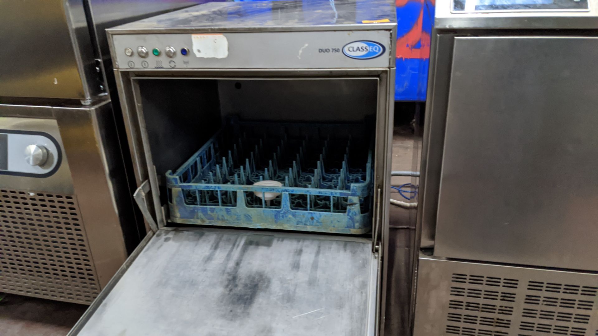 Classeq Duo 750 stainless steel undercounter glass washer - Image 3 of 5