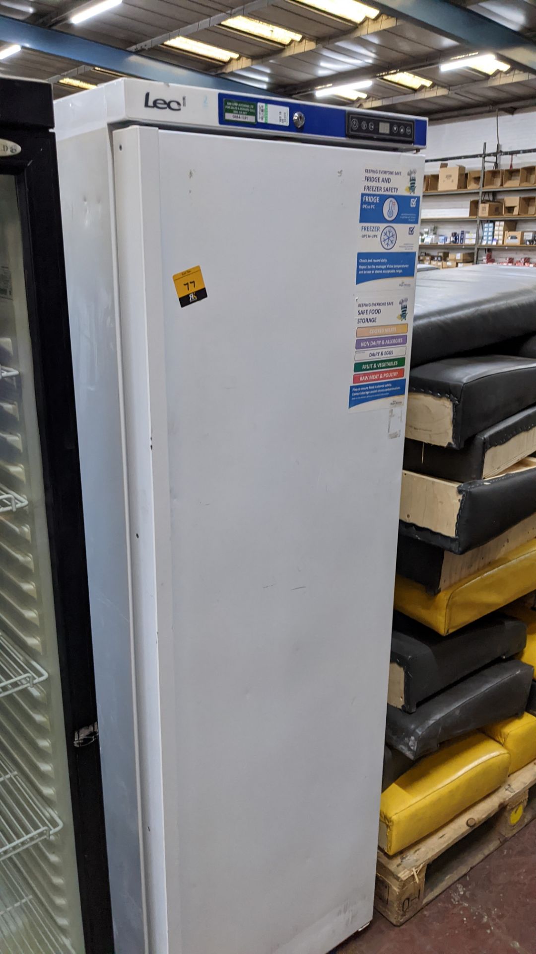 Lec tall fridge