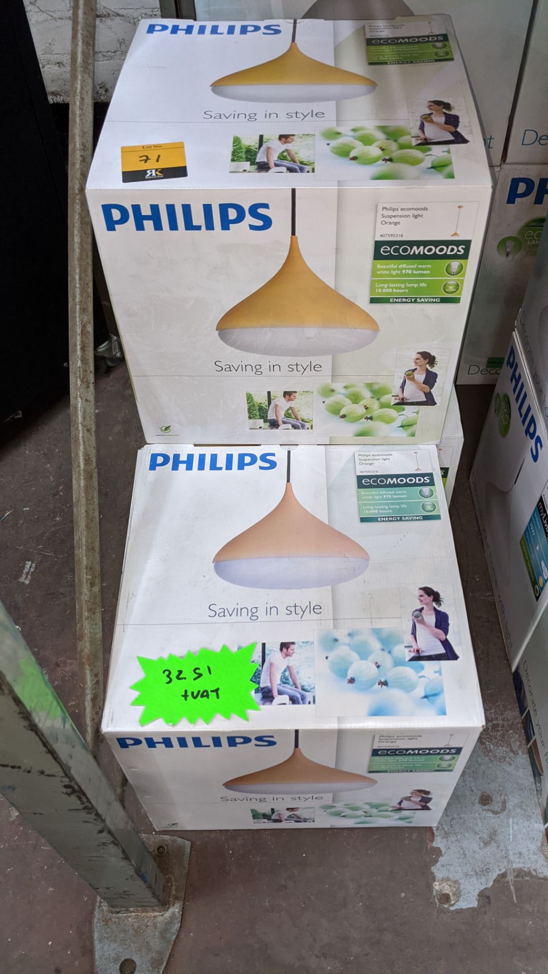 3 off Philips Ecomoods suspension lights