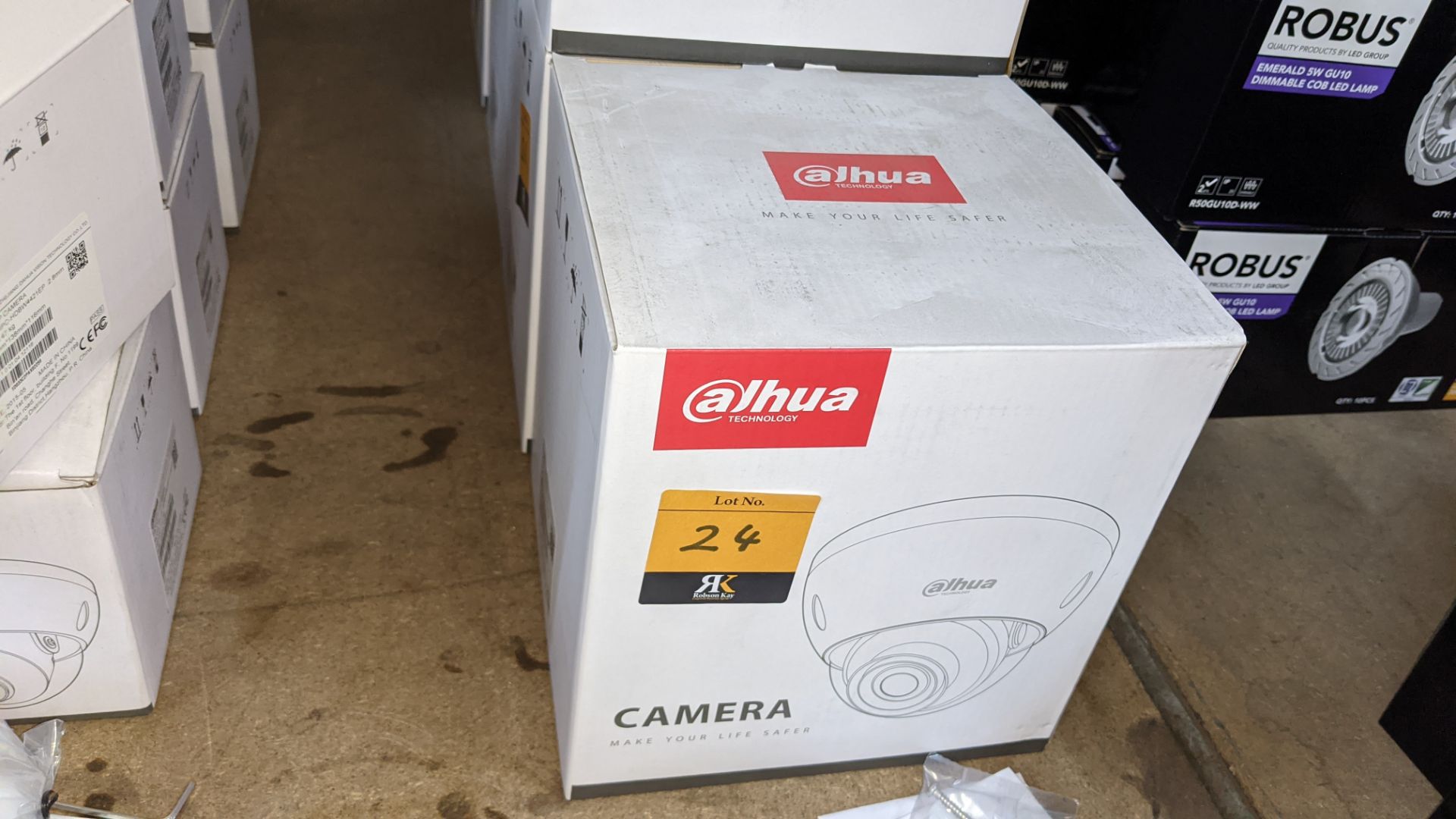 Alhua IP camera model DH-IPC-HDBW5421EP-Z