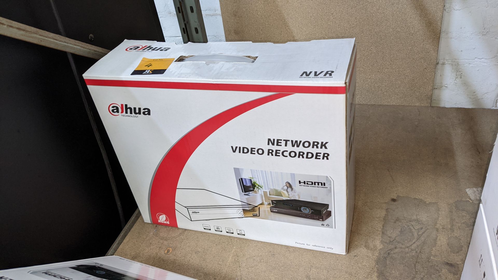 Alhua Technology network video recorder model DHI-NVR4104H-P - Image 2 of 3