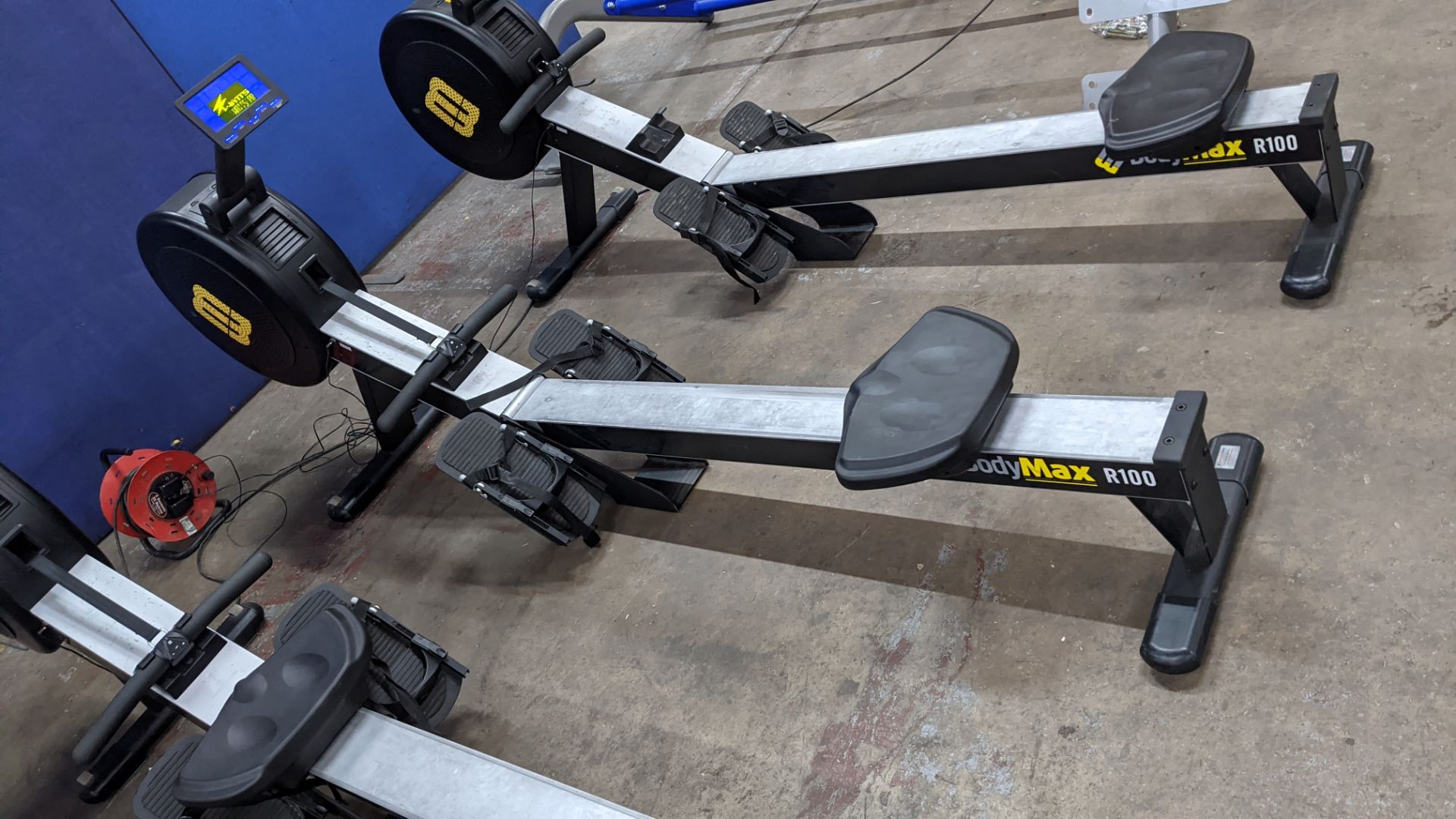 BodyMax R100 rowing machine - Image 2 of 10