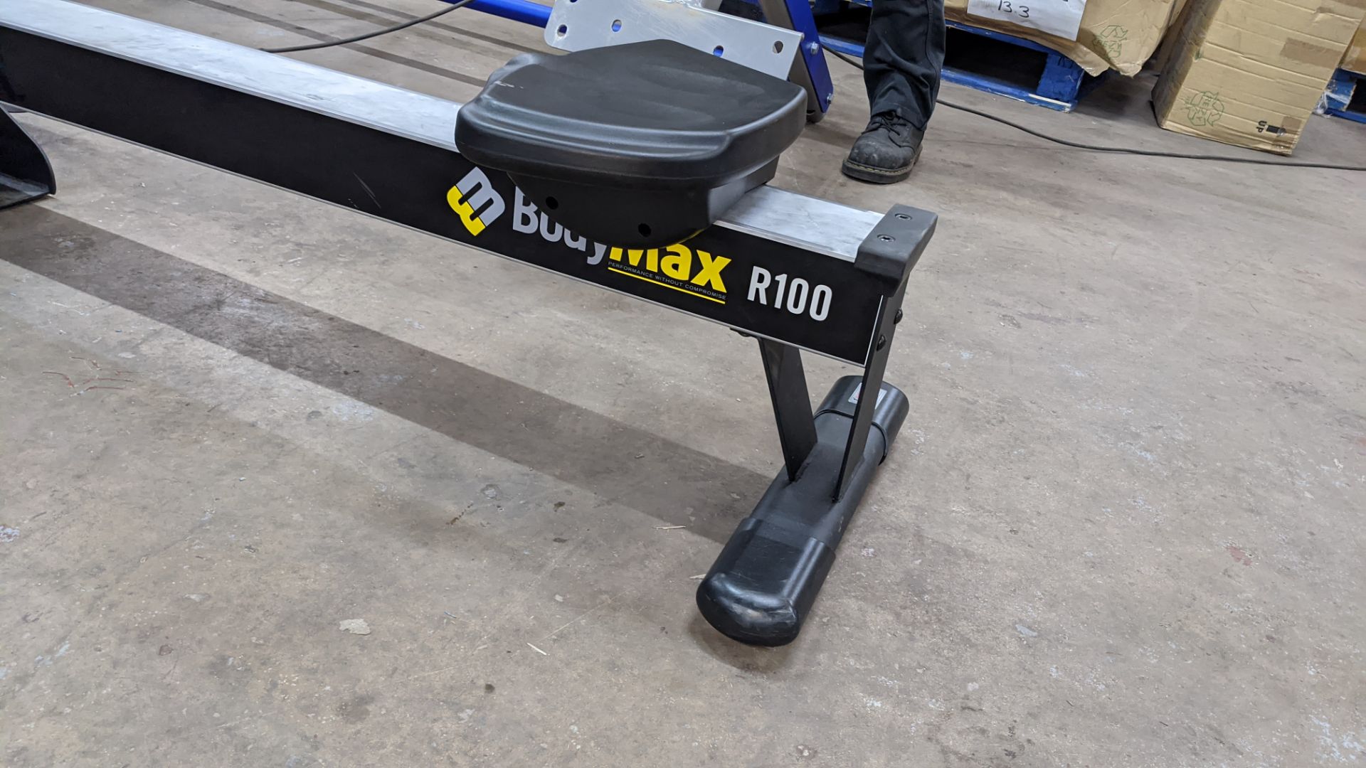 BodyMax R100 rowing machine - Image 3 of 15