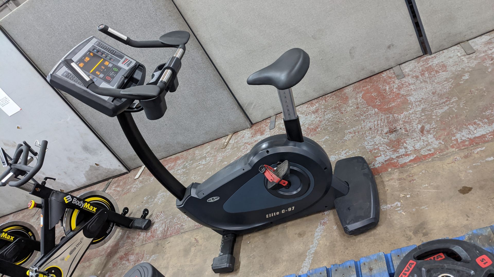 Gym Gear Elite C-97 upright exercise bike model B8 - Image 12 of 13