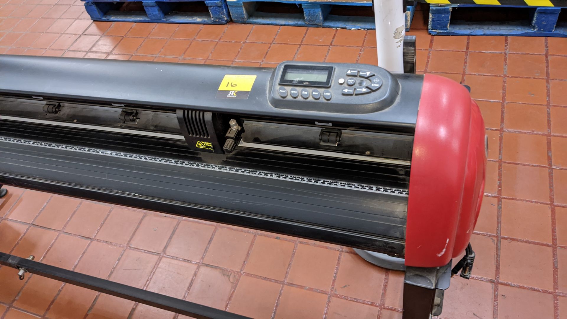 2014 Secabo vinyl cutter plotter model S160, with registration laser eye - Image 3 of 10