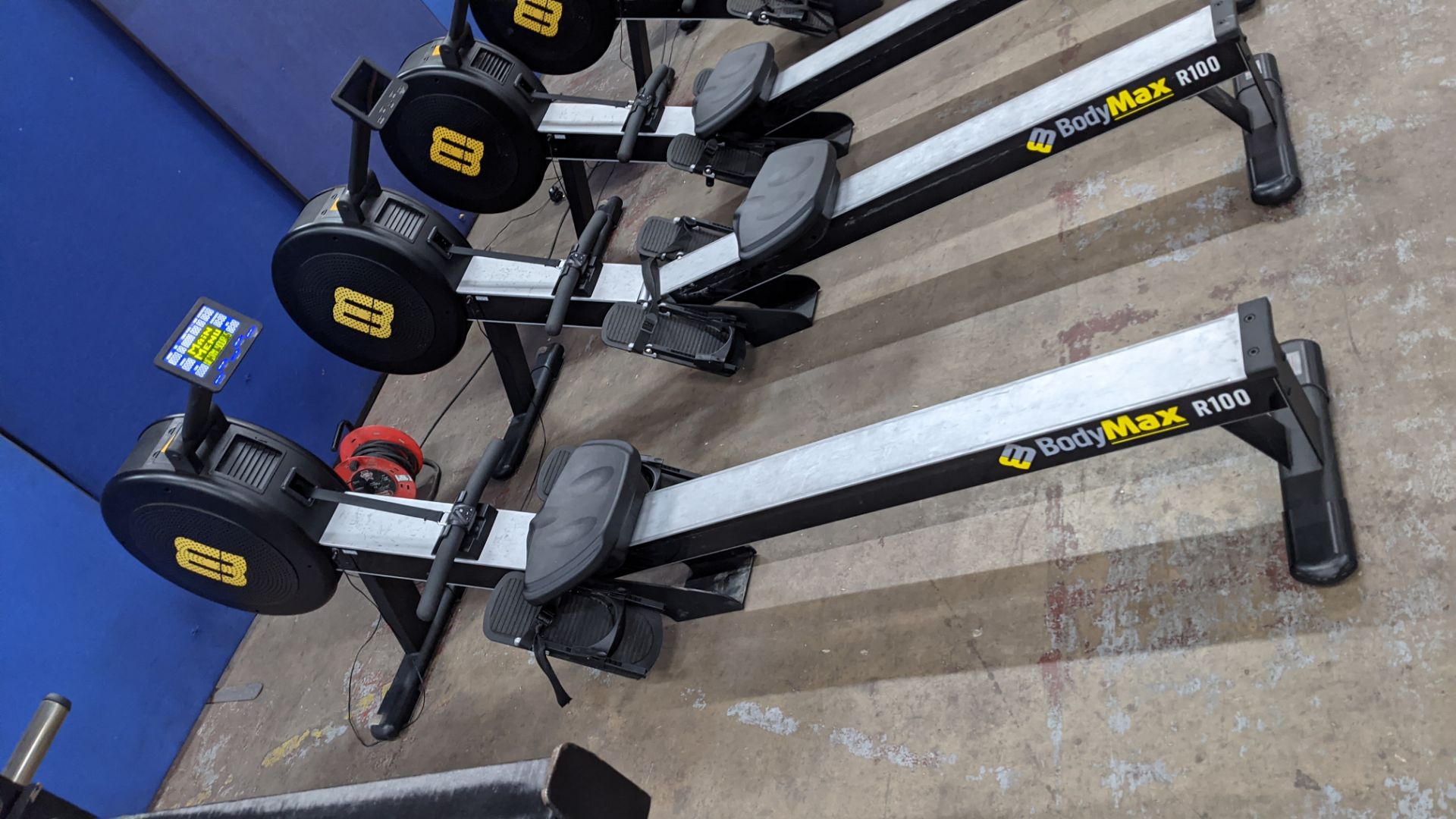 BodyMax R100 rowing machine - Image 3 of 14