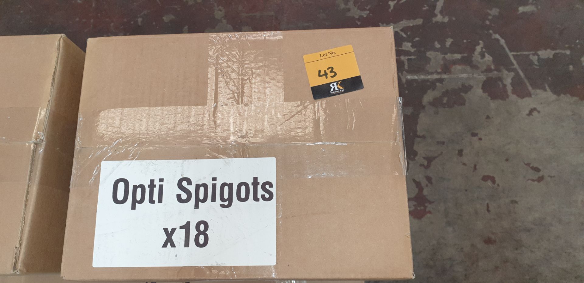 6 boxes of Optikinetics Trilite 200 Series 2" spigots.