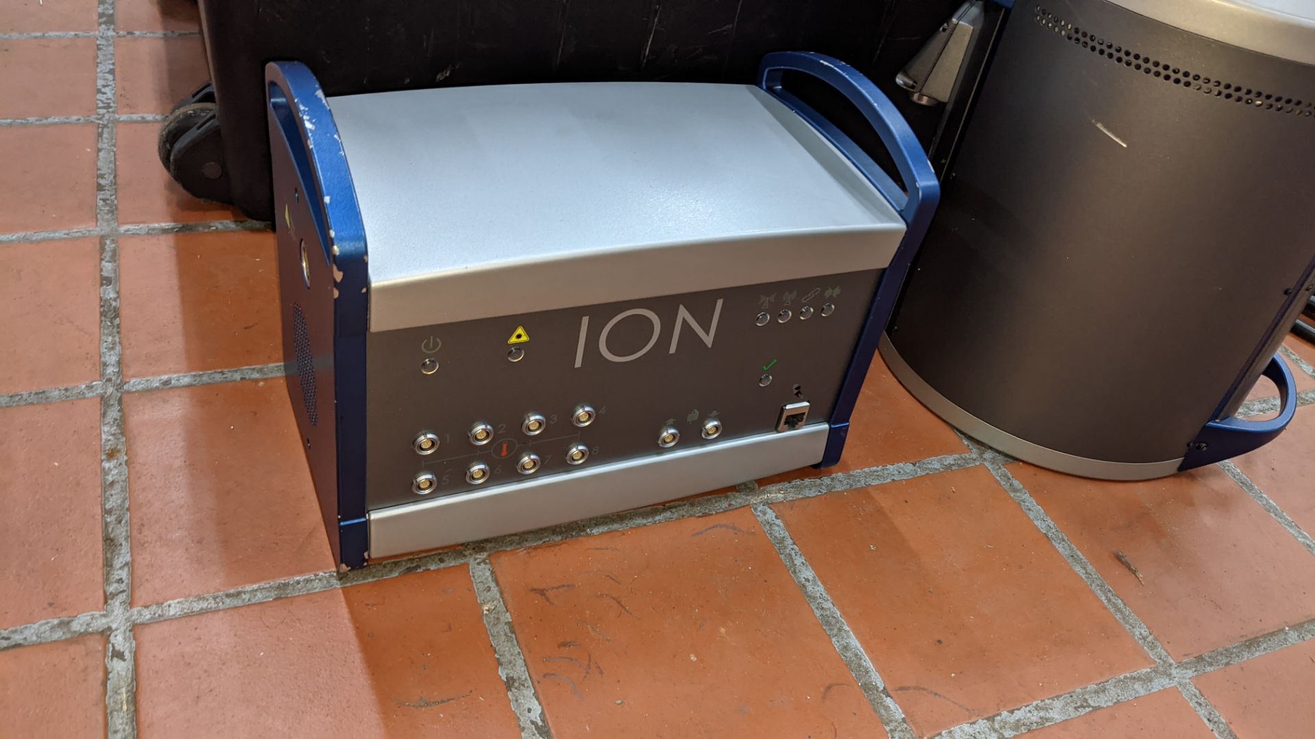 Faro ION Laser Tracker with ION Master Control Unit - Image 9 of 23