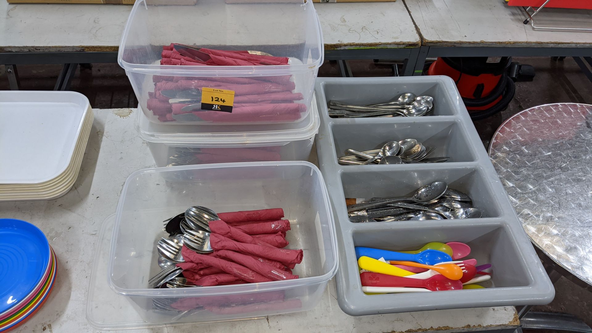 Quantity of cutlery comprising 3 tubs plus one cutlery dispenser & their contents - Image 2 of 6