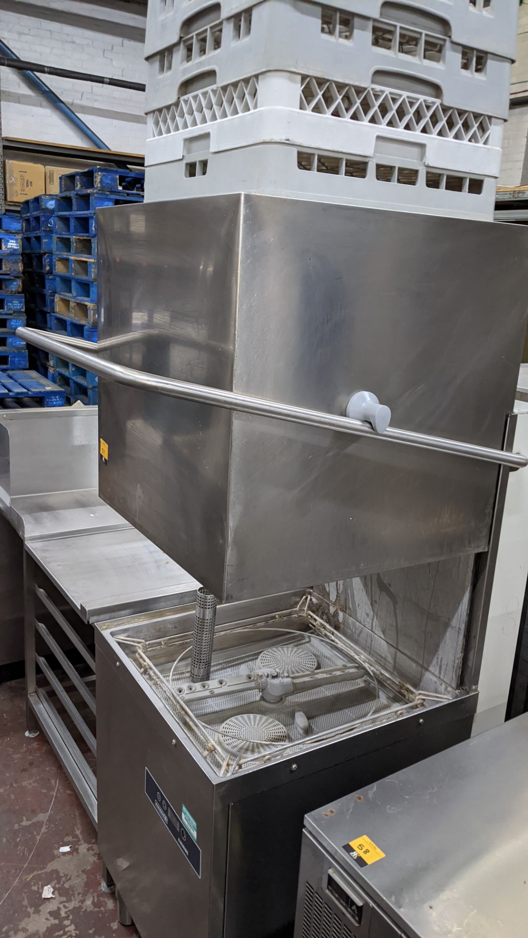 Maidaid model C1035WS commercial overhead pass through dishwasher including stainless steel side tab - Image 2 of 7