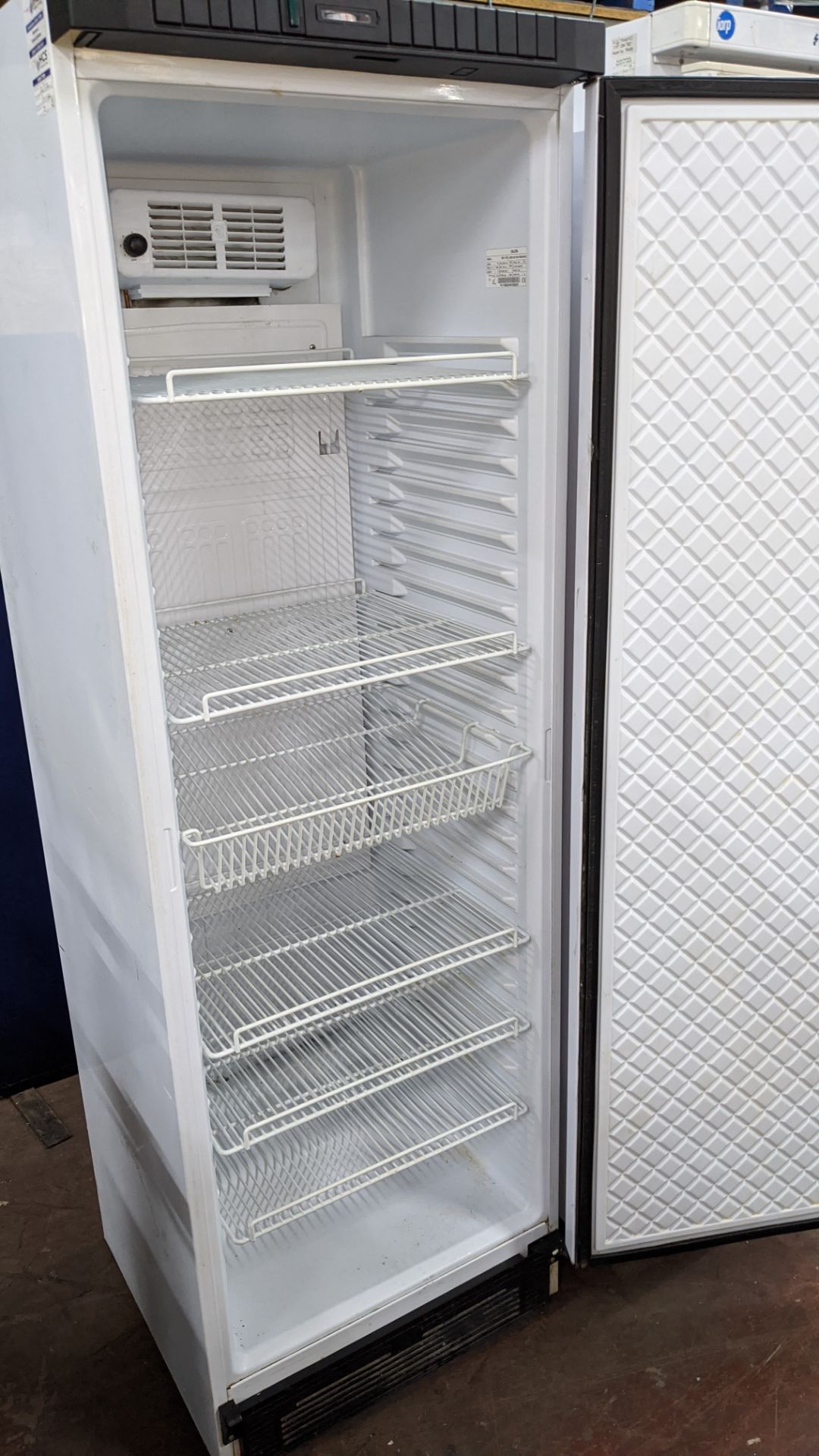 Valera tall single door fridge - model SDU1375 - Image 4 of 5