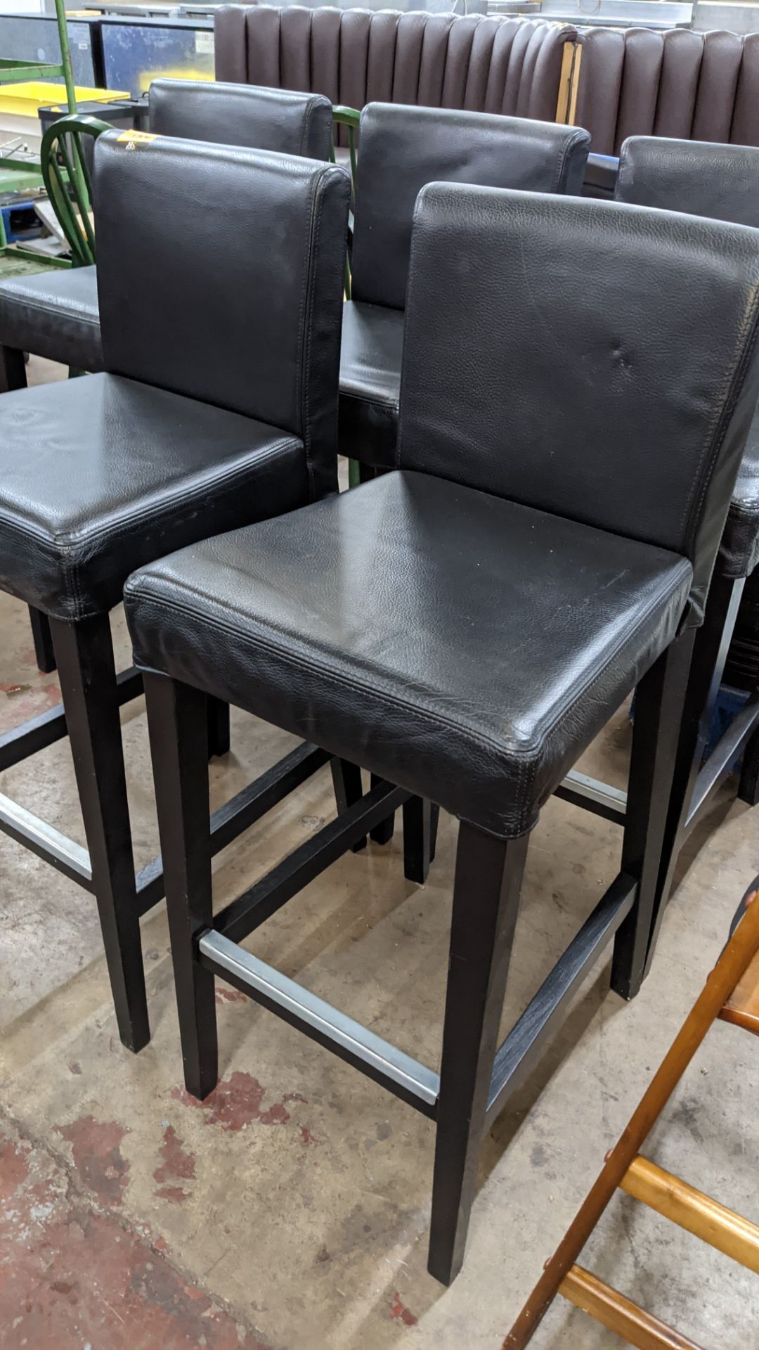 5 off black upholstered bar stools - Image 5 of 7