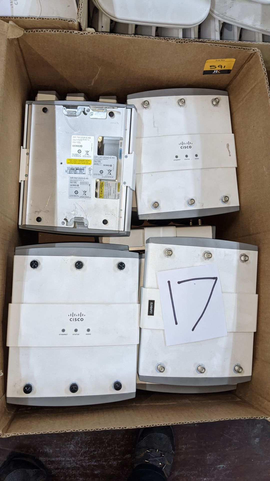 17 off Cisco wireless access points model 1252 - main unit only, no power supply or box - Image 2 of 4