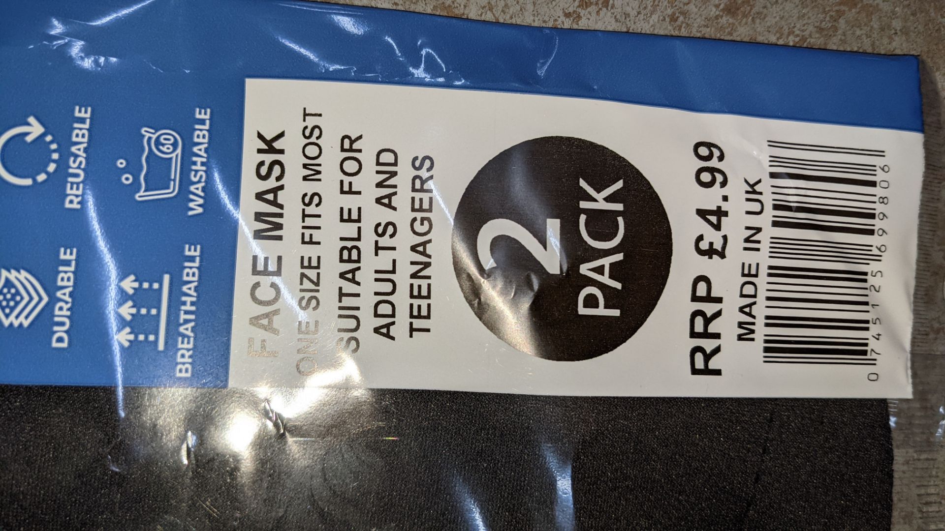 100 off adult face masks, packaged in twin packs in plain black. This lot consists of 50 twin packs - Image 4 of 9