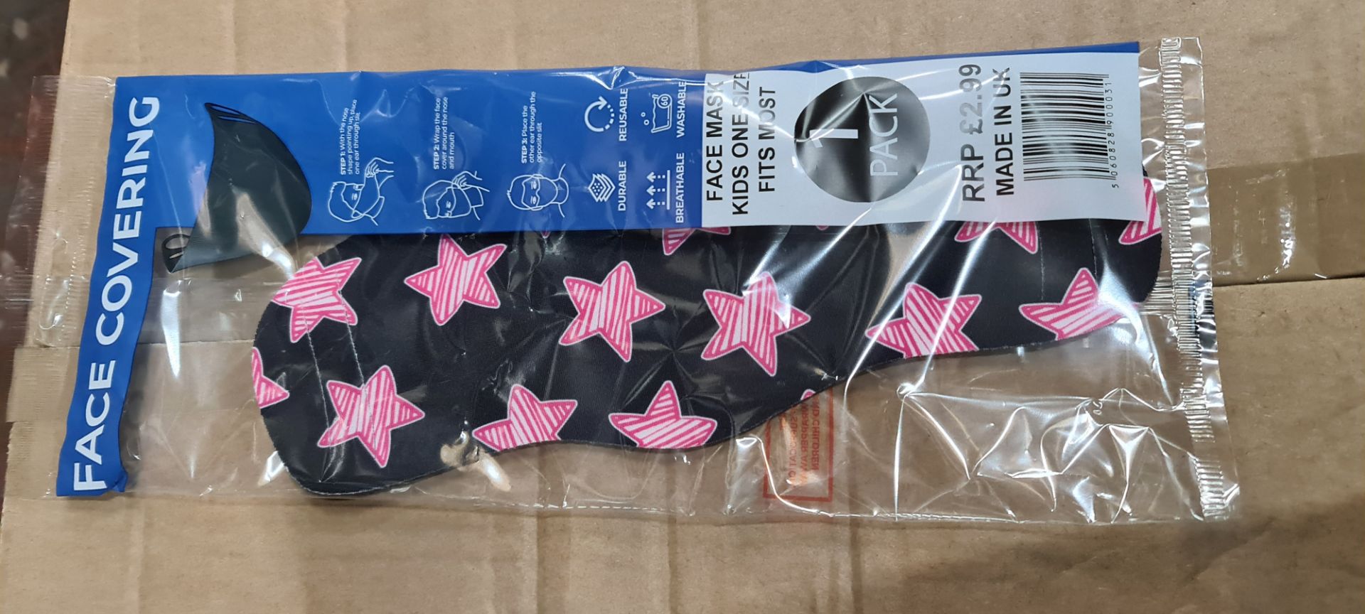 100 off kid's masks, individually packaged, in black with pink stars - Image 5 of 7