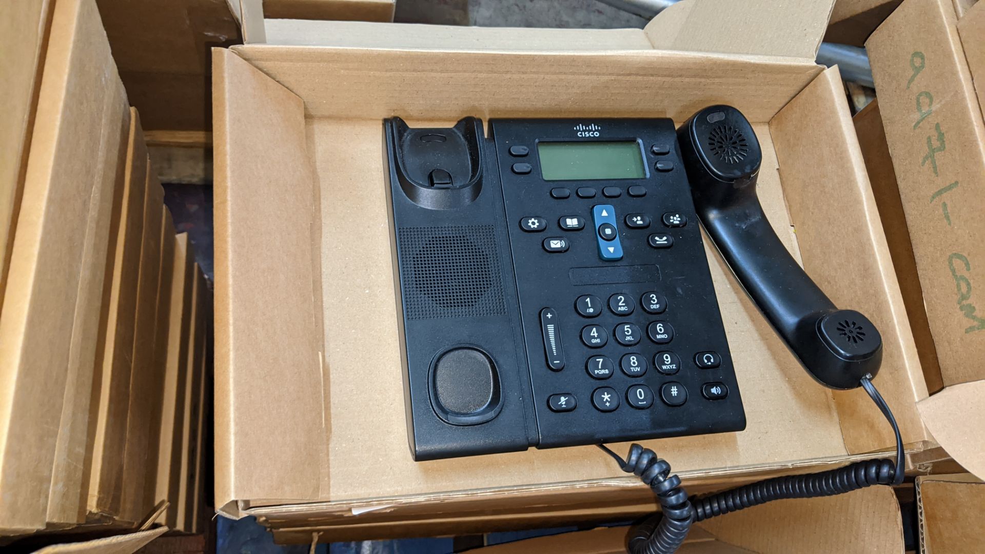 7 off Cisco telephone handsets model CP-6945 - Image 2 of 4