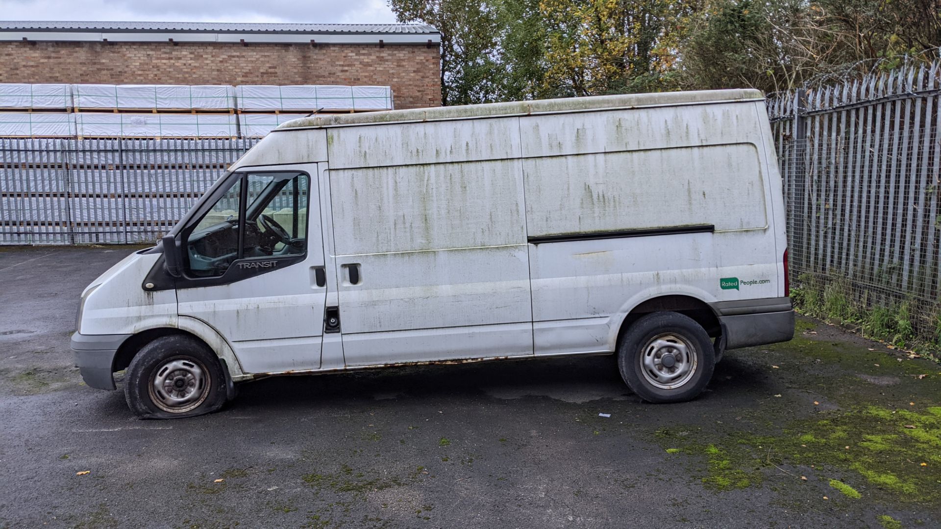 SG59 CEK Ford Transit 100 T350L RWD panel van, 2402cc diesel engine. Colour: White. First registered - Image 6 of 21