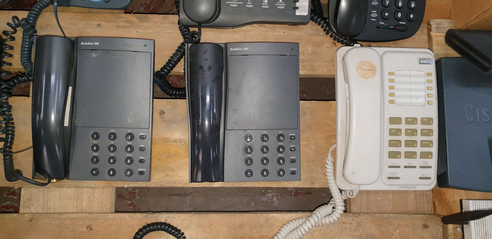 16 off assorted telephone handsets by Polycom, Cisco, Splicecom, Nortel & others - Image 7 of 8
