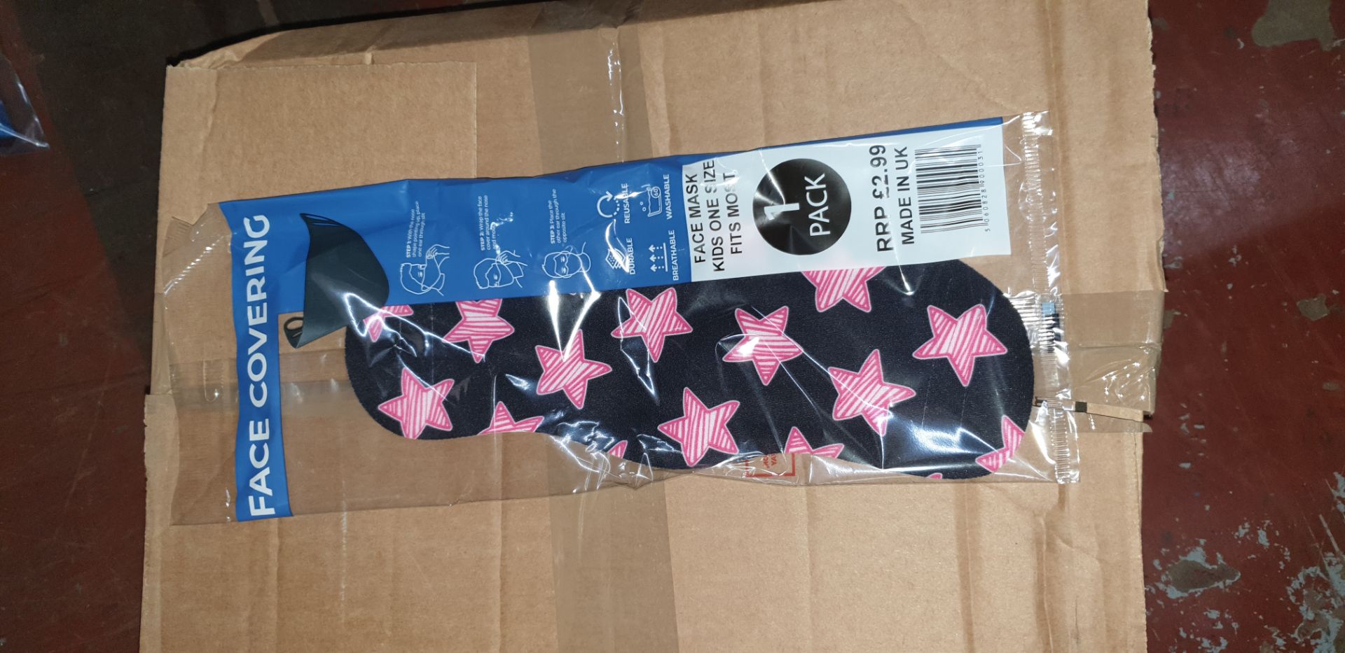 100 off kid's masks, individually packaged, in black with pink stars