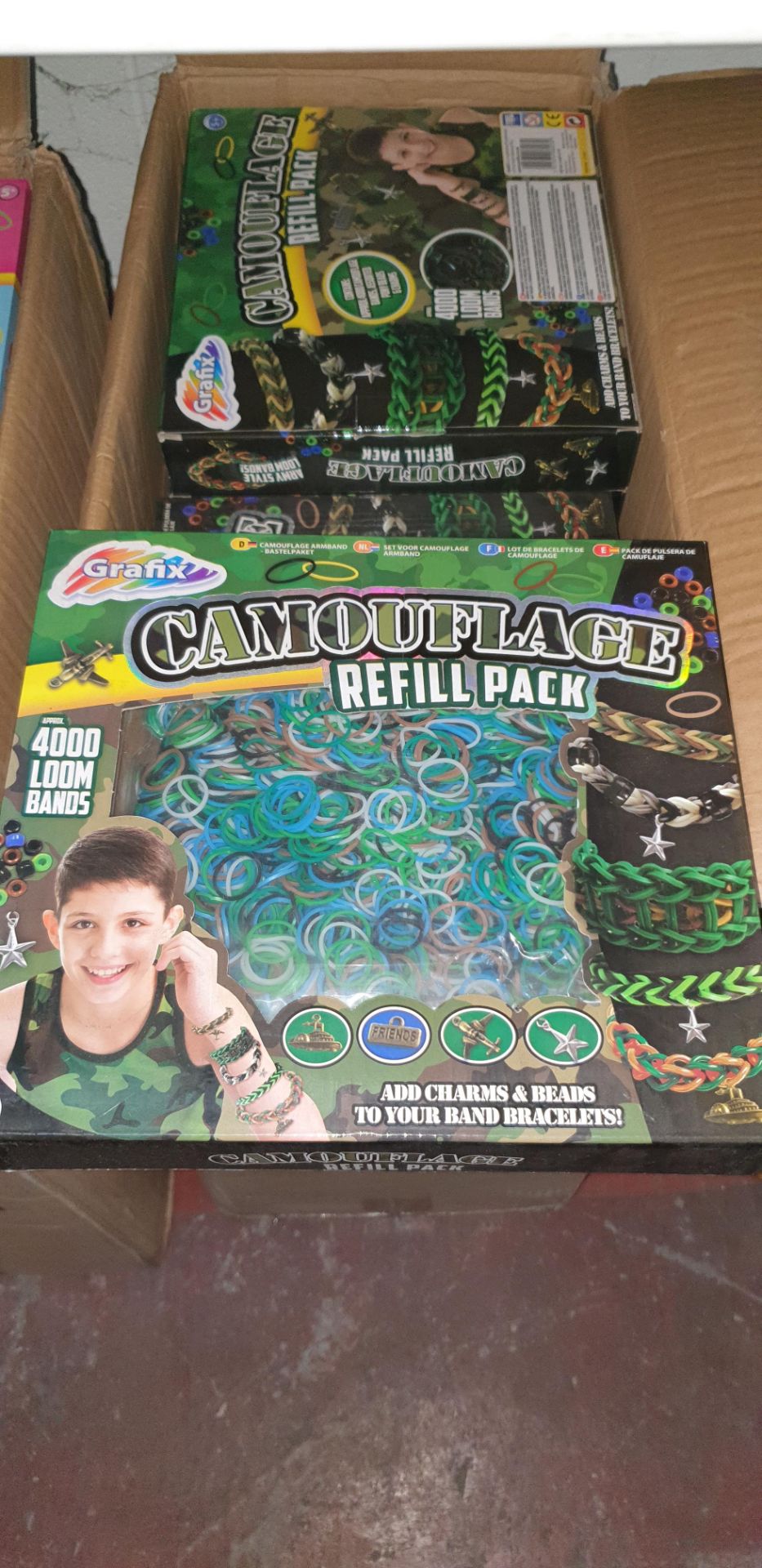 24 off Graphix Camouflage Loom Bands refill packs