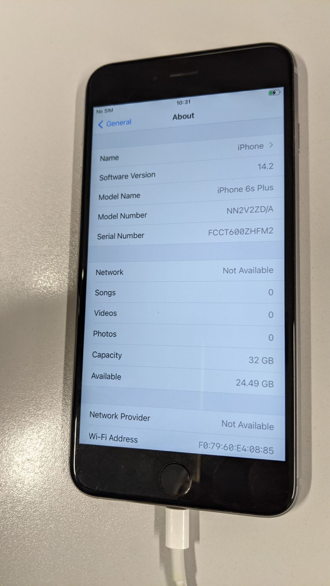 Apple iPhone 6s Plus (32 Gb) in space grey - Image 30 of 38