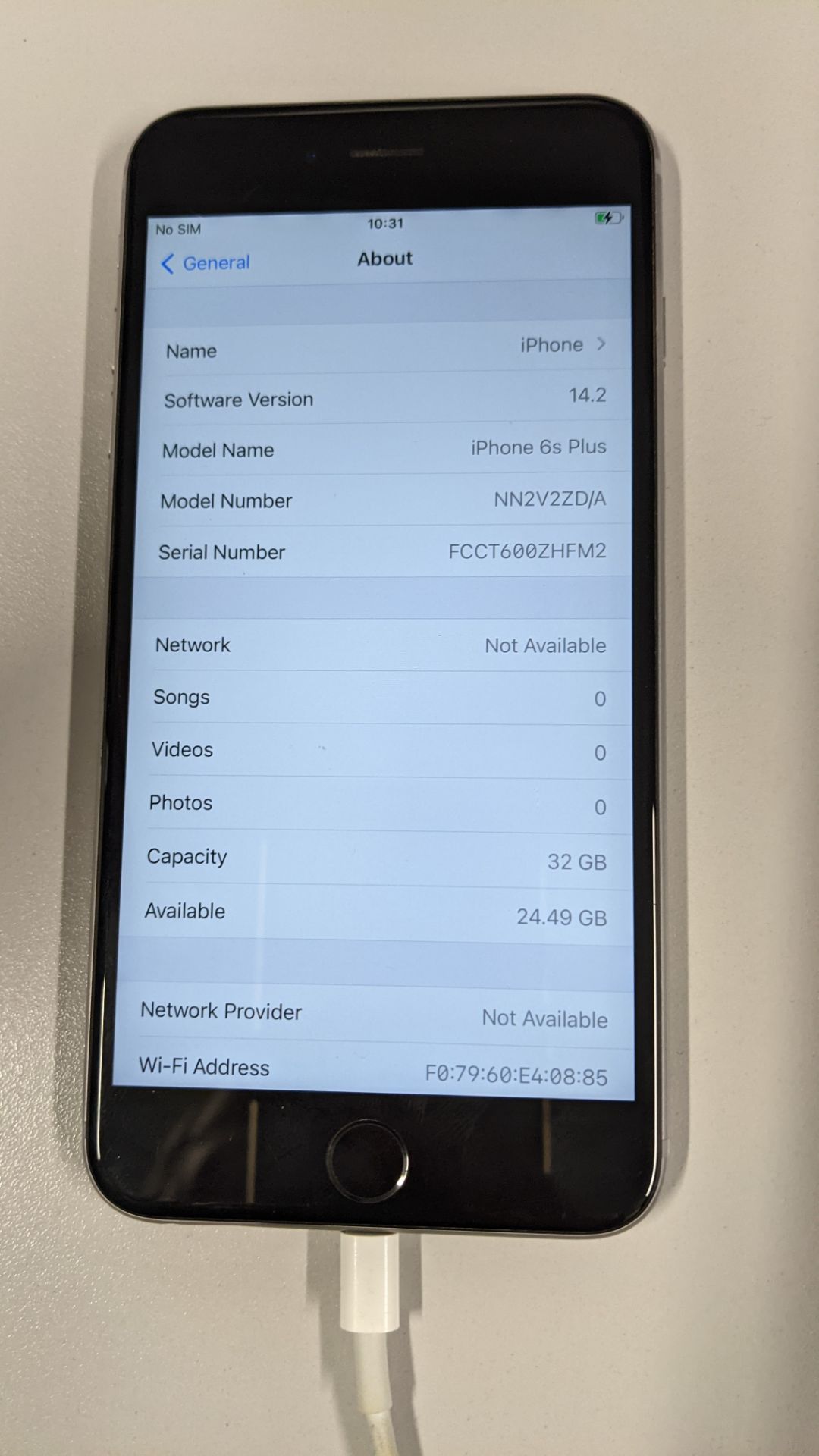 Apple iPhone 6s Plus (32 Gb) in space grey - Image 29 of 38