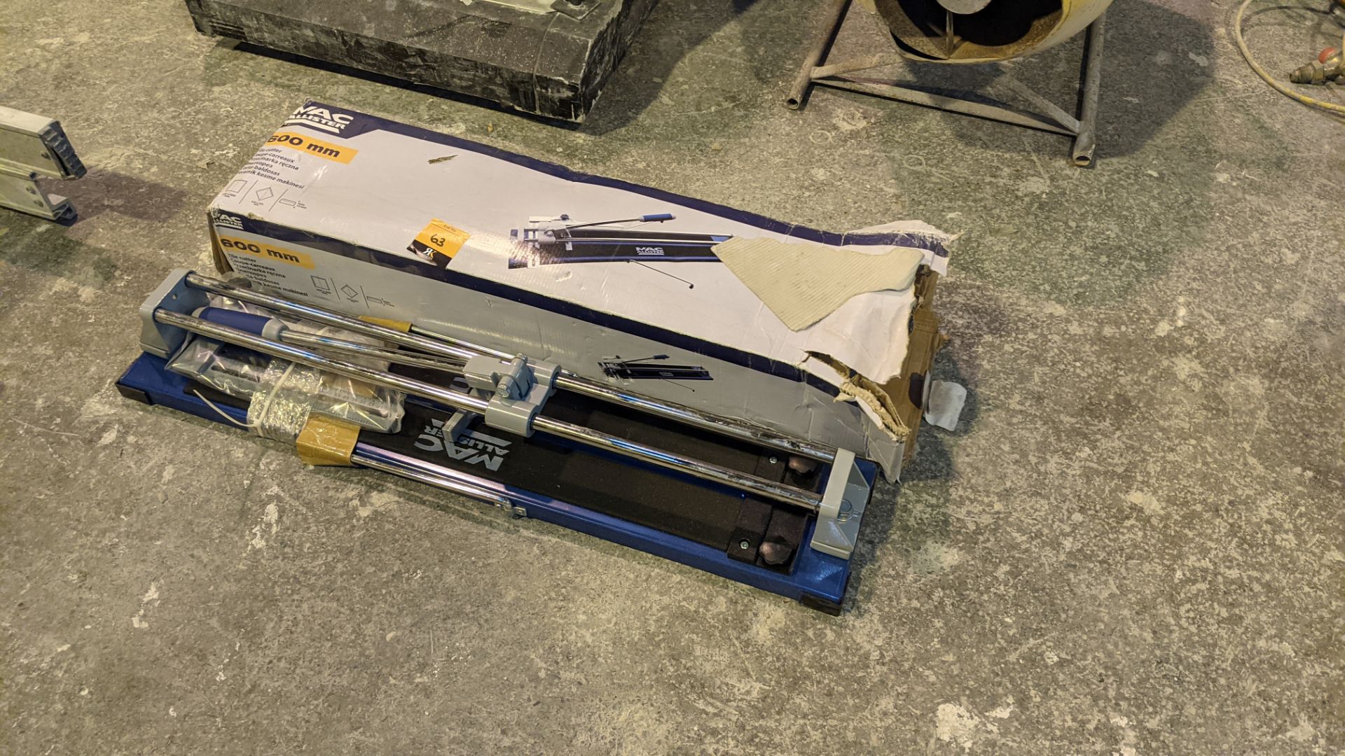 MacAllister 600mm tile cutter