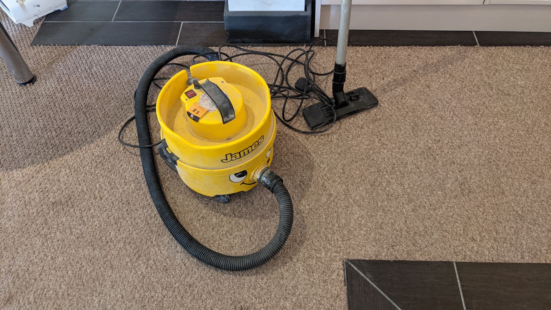 James vacuum cleaner, Numatic model JVP-180-1
