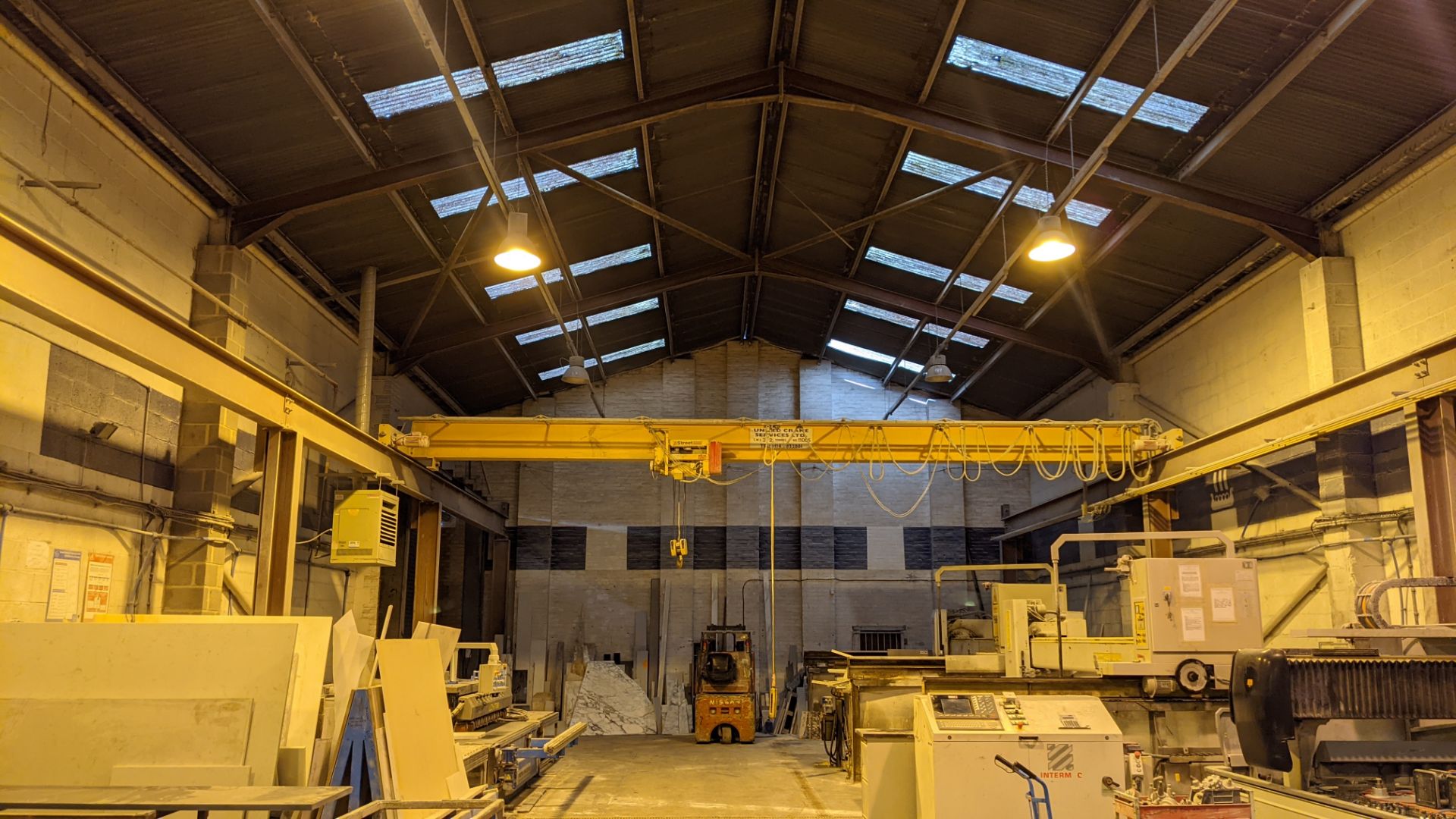 2001 Street overhead travelling crane with 3.2tonne capacity. Serial no. 11006. This lot comprises t - Image 13 of 28