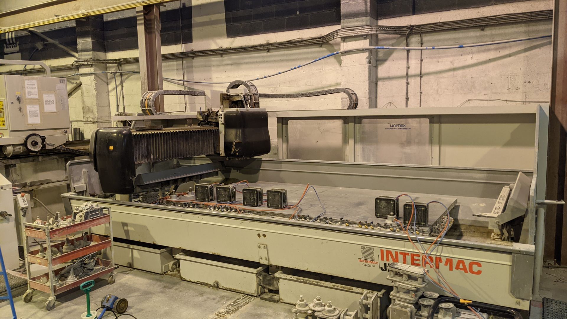 2001/2 Marmo Intermac jet CNC cutting machine with Marmo KUR0502 cab control panel & tooling, serial - Image 23 of 28