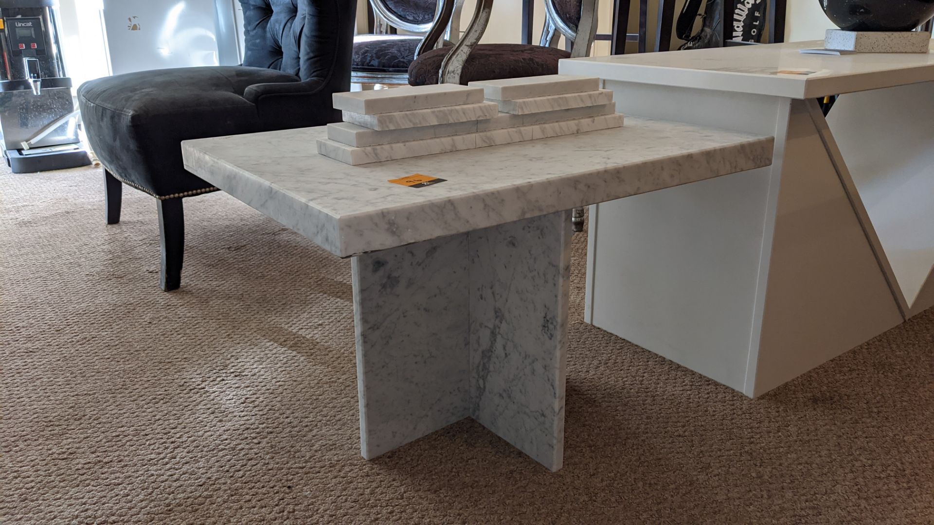 Small granite table with optional loose feet, tabletop measuring 700 x 500mm, height of table approx - Image 3 of 6