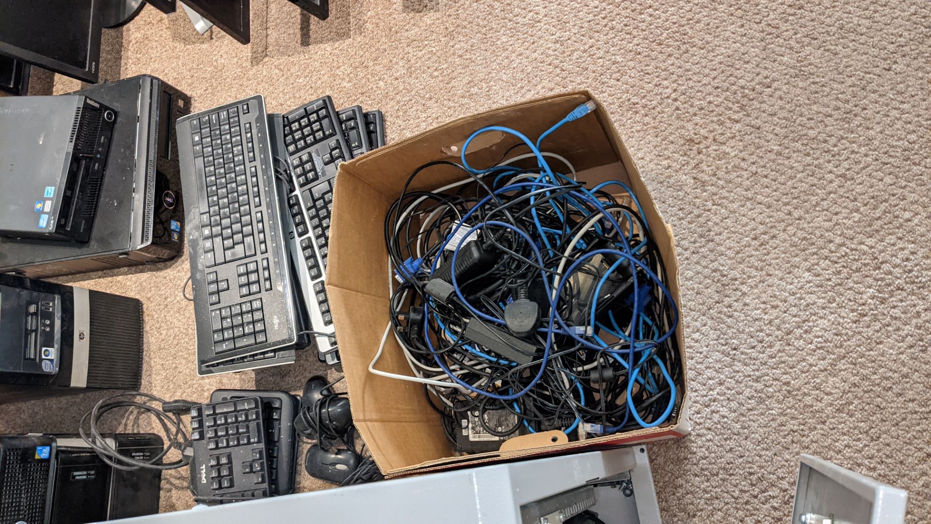 Quantity of IT equipment comprising router cabinet, approx. 10 desktop computers plus monitors, keyb - Image 20 of 21