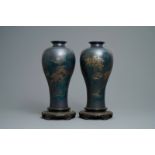 A pair of large Chinese Shen ShaoÕan type decorated lacquer vases, Fujian, 20th C.