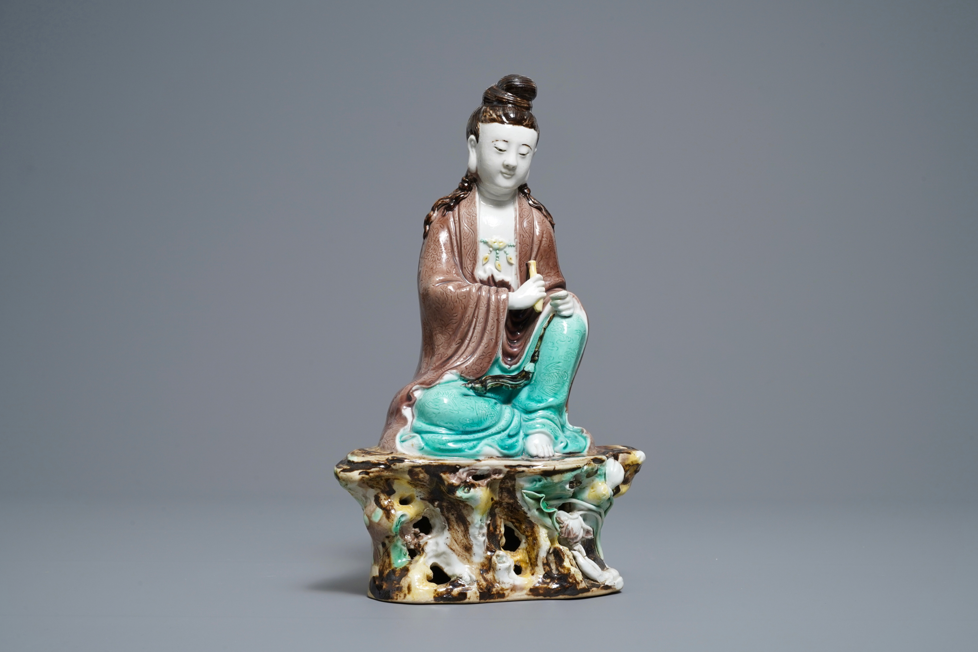 A Chinese verte biscuit figure of Buddha seated on a rock, seal mark, Republic - Image 2 of 8