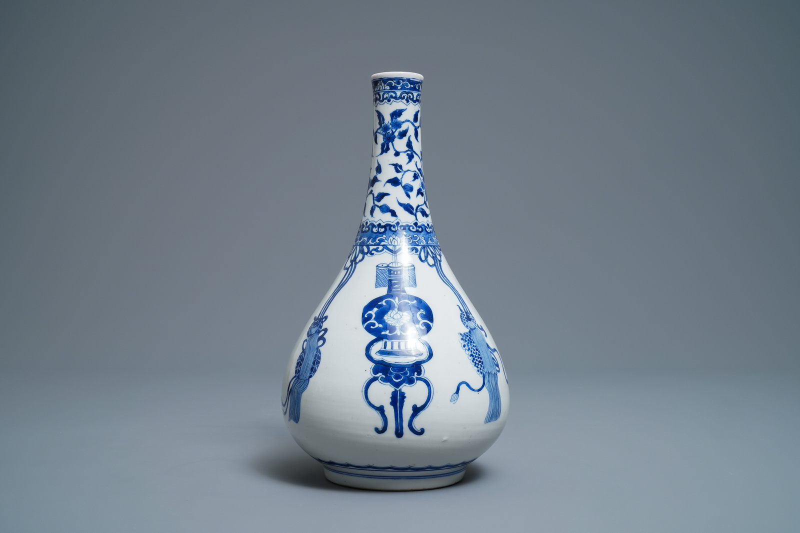 A Chinese blue and white bottle vase, Kangxi - Image 3 of 6