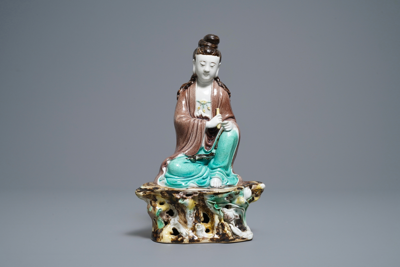 A Chinese verte biscuit figure of Buddha seated on a rock, seal mark, Republic - Image 3 of 8