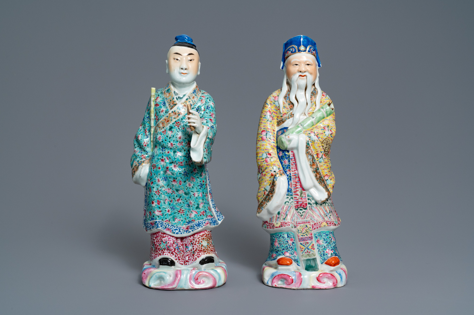 Two Chinese famille rose figures of immortals, 19/20th C. - Image 3 of 8