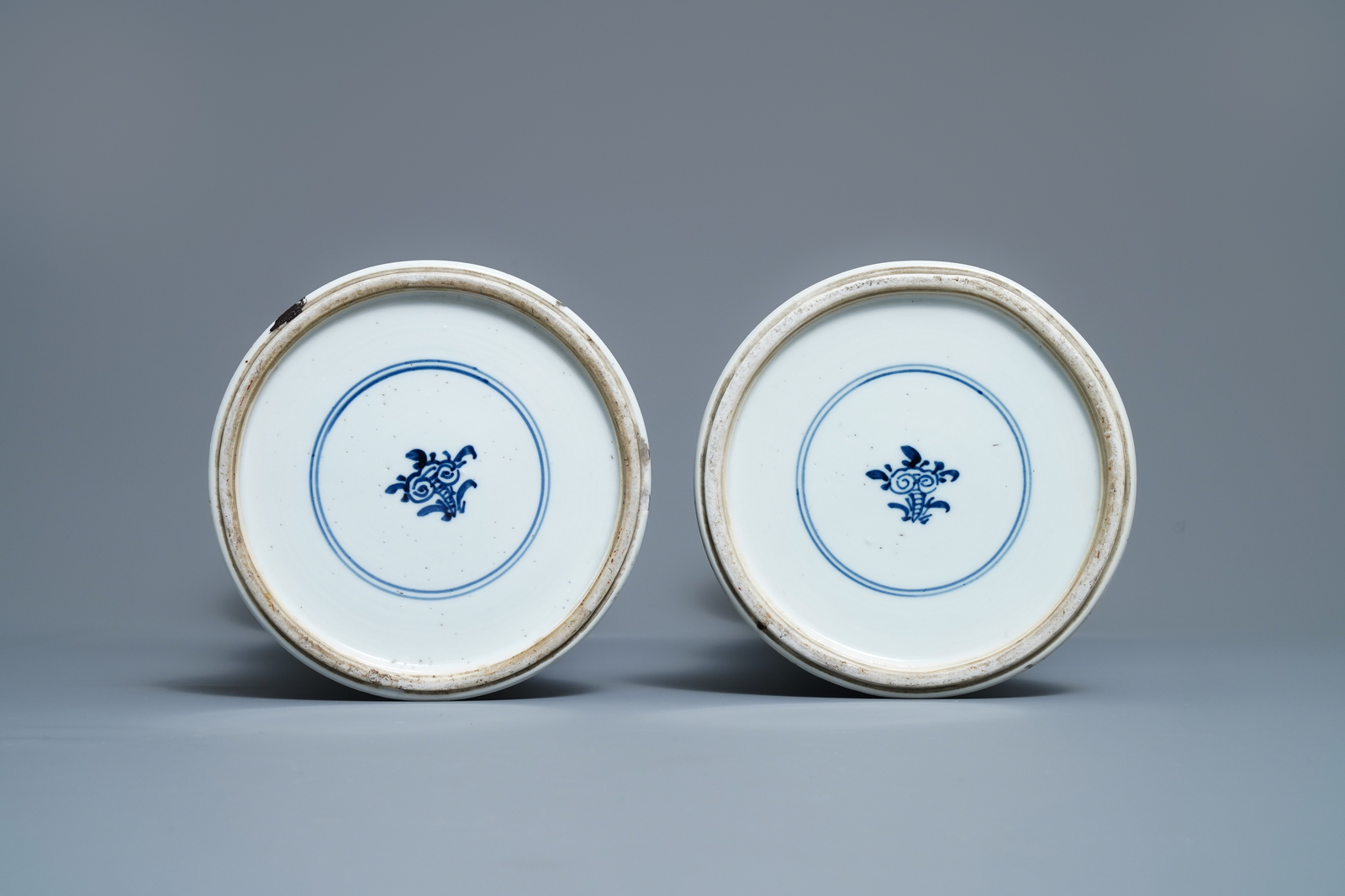 A large Chinese blue and white five-piece garniture with floral design, Kangxi - Image 6 of 10